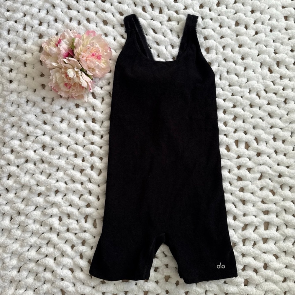 Alo Luxe Cuddle Terry Onesie Black Size L NWOT